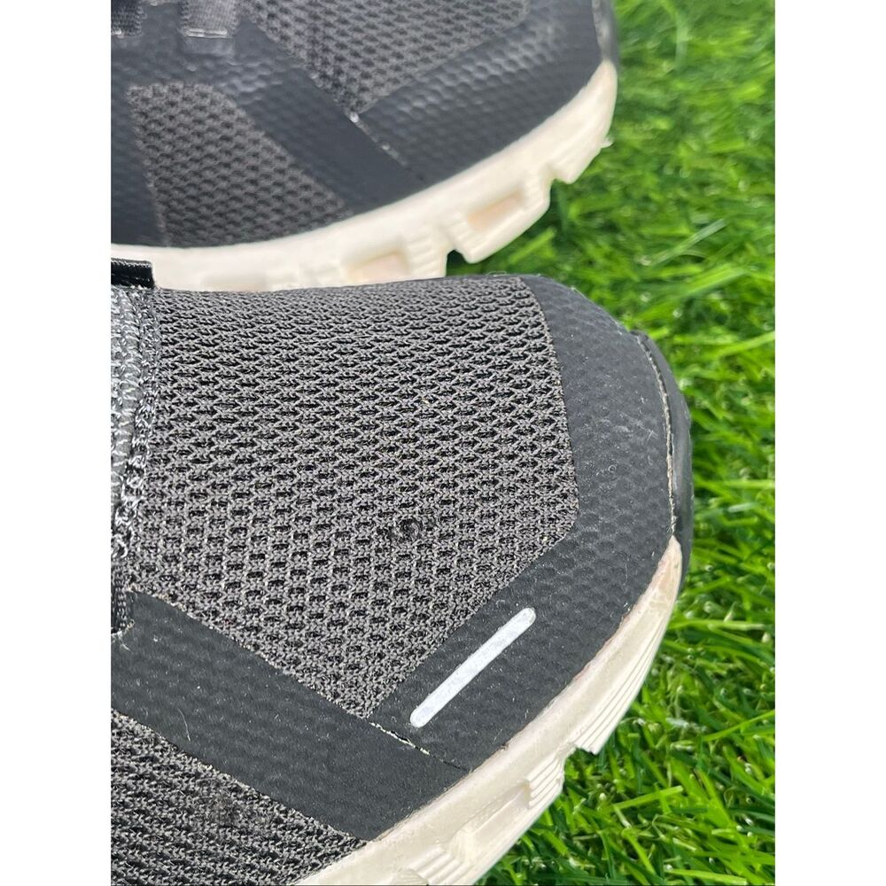 On Running Cloud Black White Running Shoes Women’s Size 7 EU 38 - Picture 3 of 9